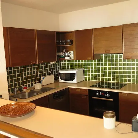 4p Avec Piscine, Garage Et Climatisation A - Fr-1-780-68 Appartement *