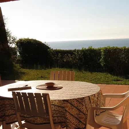 Apartment 4 Pieces Avec Garage Et Piscine, Accepte Petits Animaux - Fr-1-780-68